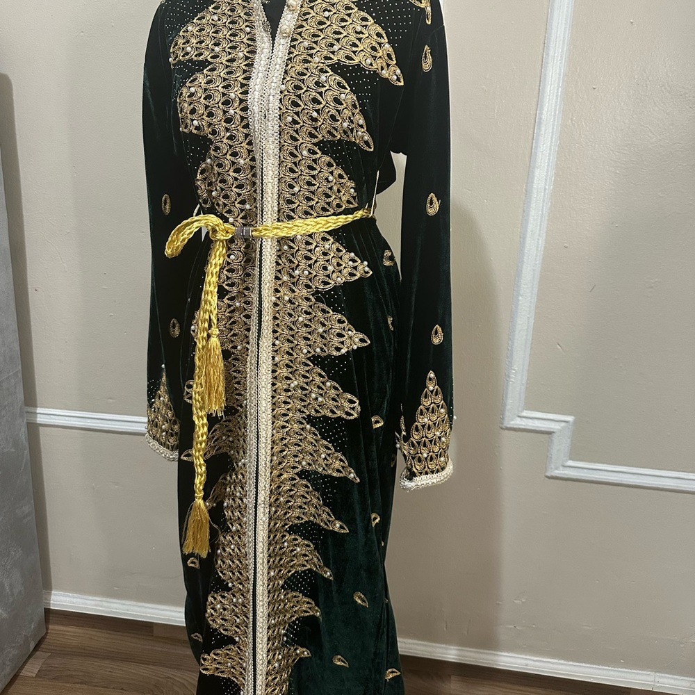 Arabic robe - Picture 6 of 7